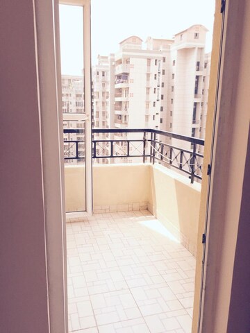 Balcony in 3 BHK Apartment at Orchid Petals, Sector 49 – for Rent