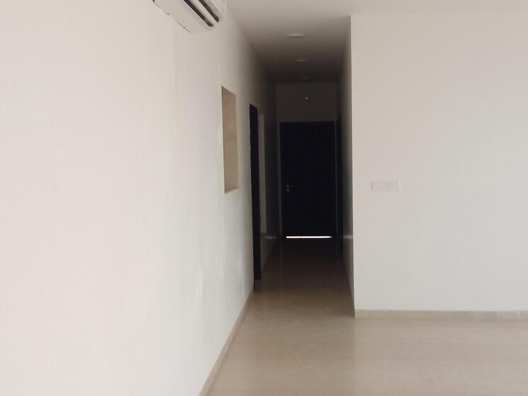 Room, oberoi-realty-esquire 3 Bedroom 1366 Sq.Ft. Apartment In Goregaon East Mumbai 8129279