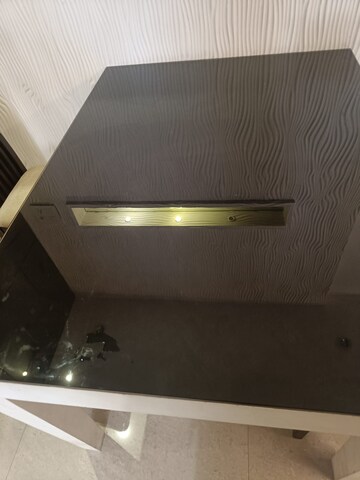 Furnished Amenities in 2 BHK Apartment at Bhoomi Midas, Kurla – for Rent