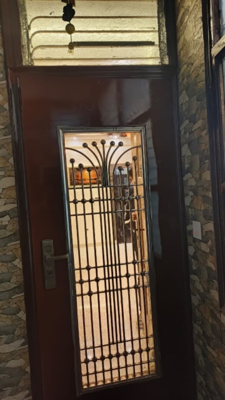 Balcony, soho-awas-apartments 2 Bedroom 1050 Sq.Ft. Builder Floor In Gyan Khand I Ghaziabad 8129306