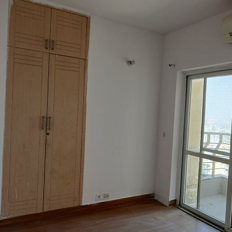 Room, bptp-the-resort 3.5 Bedroom 2019 Sq.Ft. Apartment In Sector 75 Faridabad 8129330