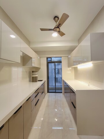 Kitchen in 2.5 BHK Apartment at Chembur – for Rent