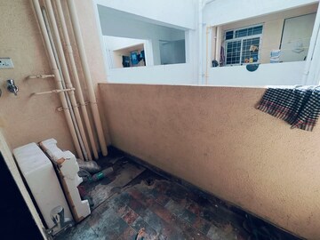 Bedroom in 1 BHK Apartment at Dhanori – for Rent