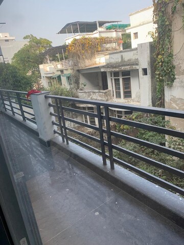 Balcony in 4 BHK Builder Floor at M3M Atrium, Sector 57 – for Sale