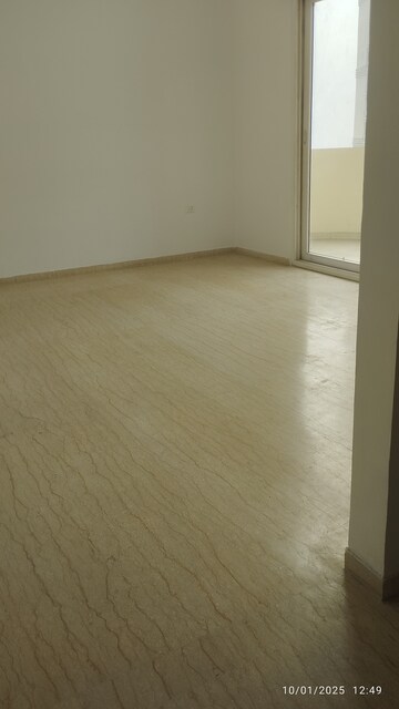 3 BHK Apartment For Rent in ABA Cleo County, Sector 121