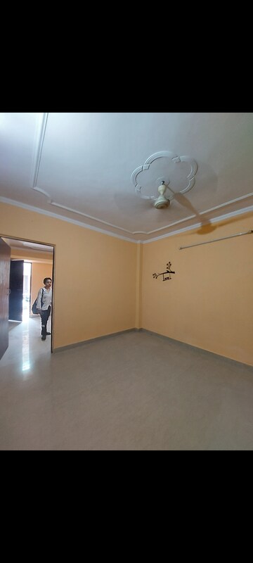 Room in 1 BHK Apartment at Sarita Vihar – for Rent