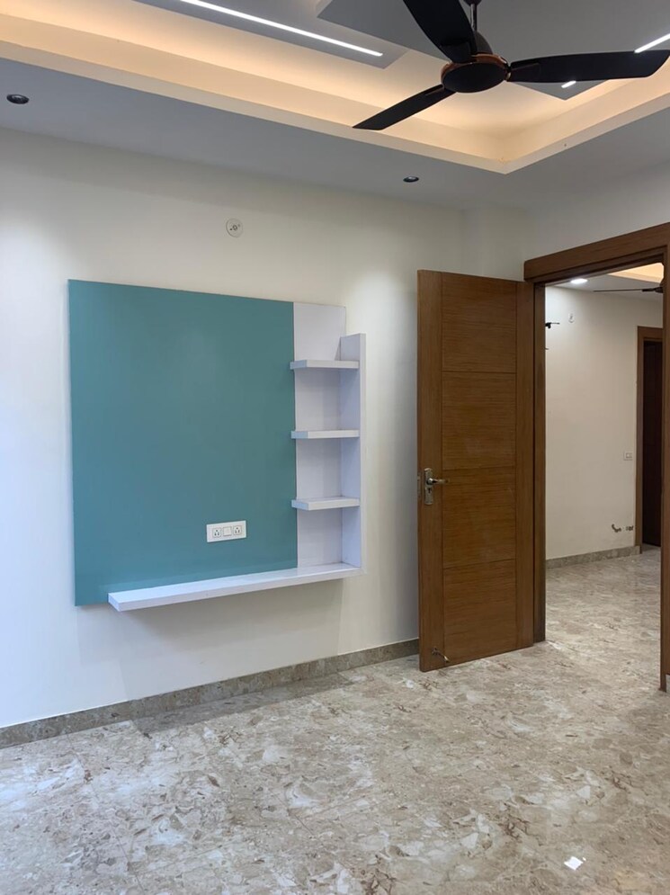 Room, m3m-atrium 3 Bedroom 1400 Sq.Ft. Builder Floor In Sector 57 Gurgaon 8129384