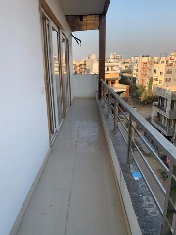 Balcony in 3 BHK Builder Floor at M3M Atrium, Sector 57 – for Sale