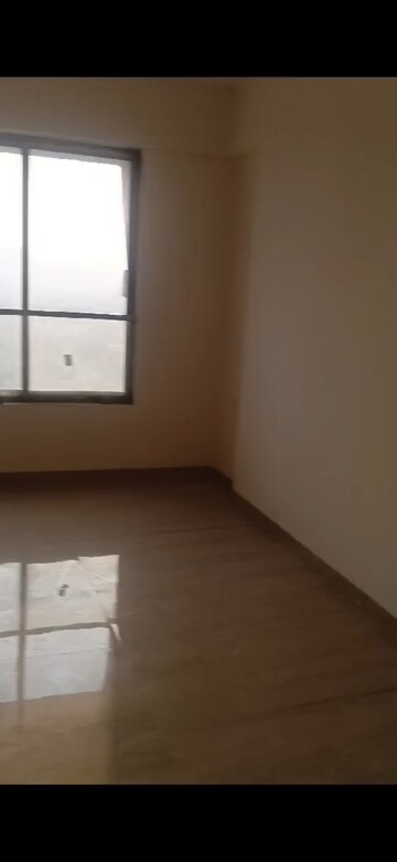 Room in 3 BHK Apartment at Kukreja Golf Scappe, Chembur – for Sale