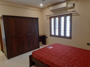 Bedroom in 3 BHK Builder Floor at Manyata Residency, Nagavara – for Rent