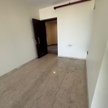 Room in 2 BHK Apartment at Kalpataru Paramount, Majiwada – for Sale