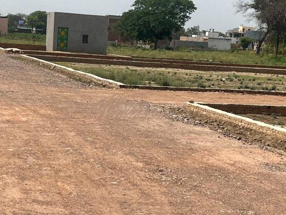 Plot For Sale in Jewar Airport Road Khurja