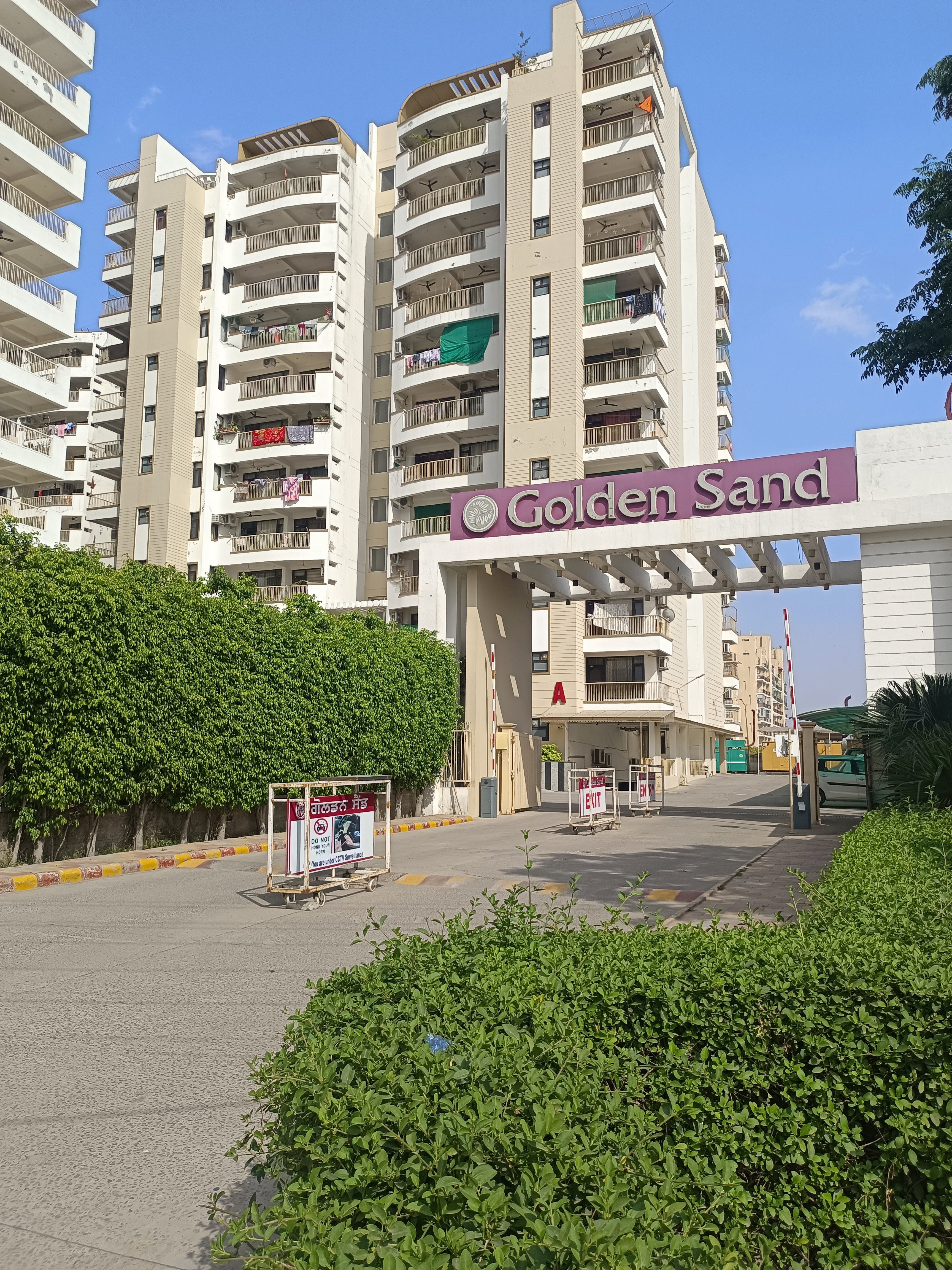 3 BHK + Pooja Room Apartment For Sale in Golden Sand Apartments