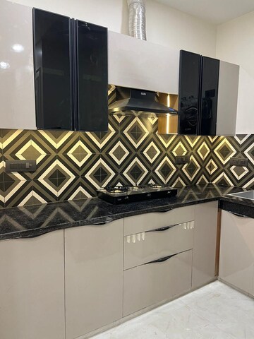 Master Bedroom in 1 BHK Builder Floor at Ardee City, Sector 52 – for Rent