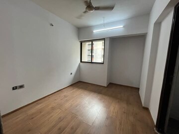 Room in 3 BHK Apartment at Lodha Palava Downtown, Dombivli East – for Rent