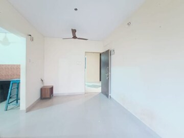 Room in 1 BHK Apartment at Puranik City, Kasarvadavali – for Rent