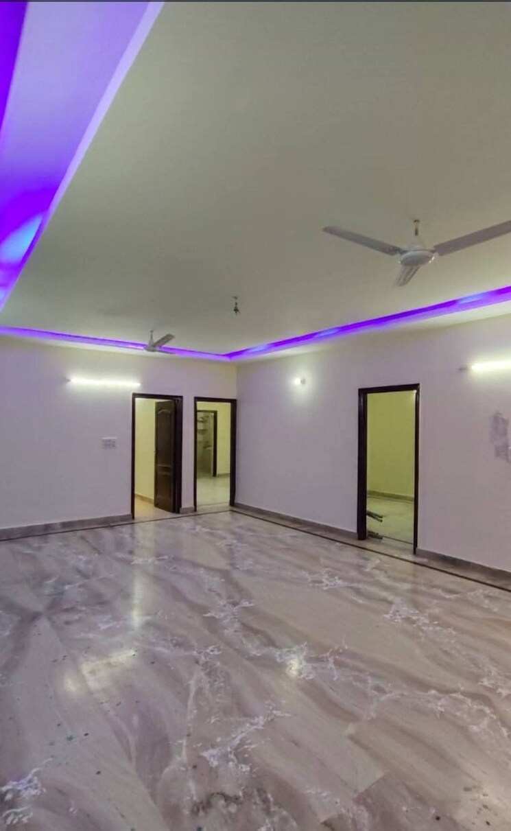 Room, srishti-greenfield-homes 4 Bedroom 2200 Sq.Ft. Builder Floor In Green Fields Colony Faridabad 8129696