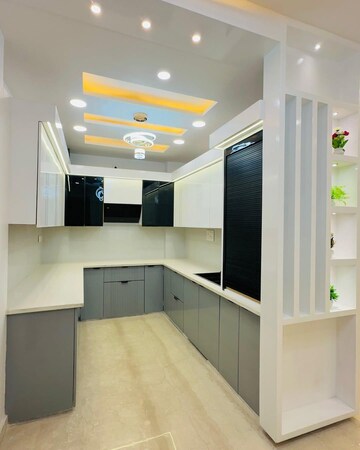 Kitchen in 3.5 BHK Builder Floor at Shastri Nagar – for Rent