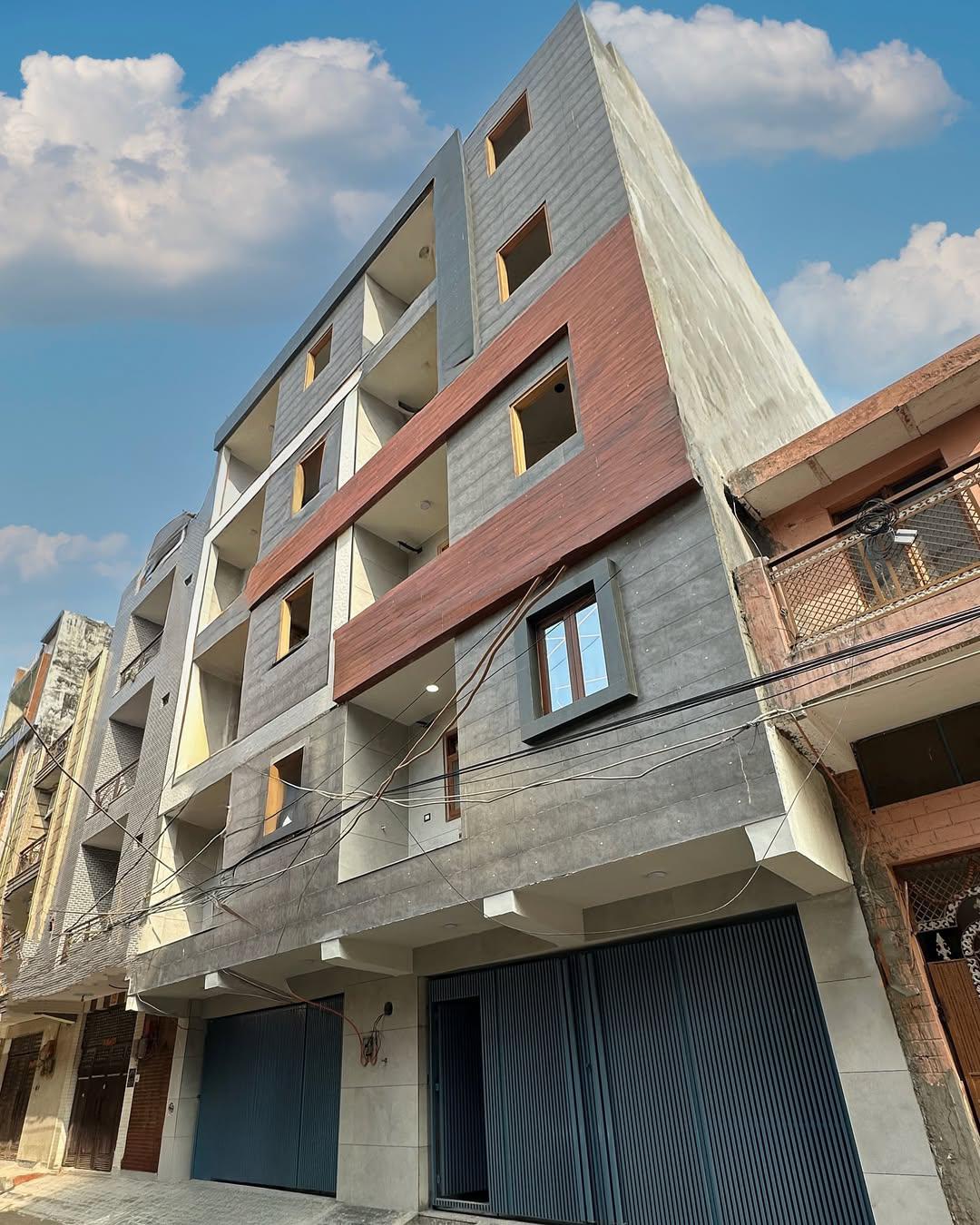 2 BHK + Extra Room Builder Floor For Sale in Shastri Nagar Delhi 