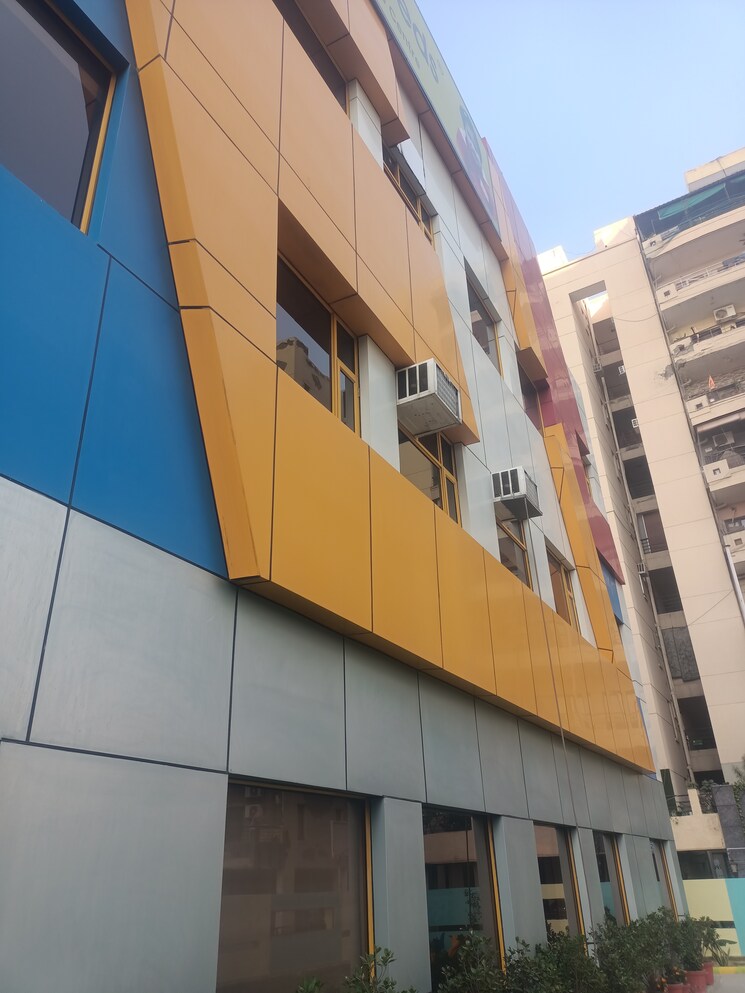 Exterior View, rps-savana Commercial Office Space in IT/SEZ 980 Sq.Yd. In Sector 88 Faridabad 8129809