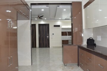Kitchen in 4 BHK Builder Floor at Housing Board Colony Sector 51, Sector 51 – for Rent