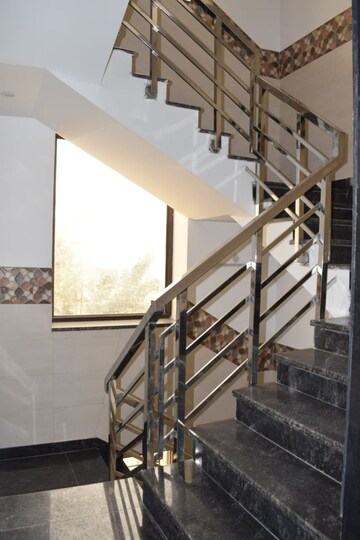 Staircase in 4 BHK Builder Floor at Housing Board Colony Sector 51, Sector 51 – for Rent