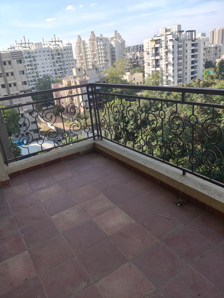 Balcony, nyati-ebony 2 Bedroom 1064 Sq.Ft. Apartment In Undri Pune 8130032