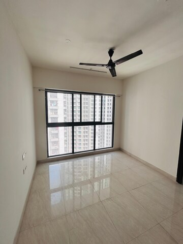 Room in 2 BHK Apartment at Lodha Crown Quality Homes, Majiwada – for Rent