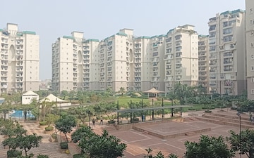 4 BHK Apartment For Sale in Supertech Emerald Court, Sector 93a
