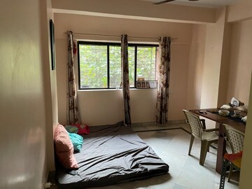 Bedroom in 2 BHK Apartment at Prabhadevi – for Rent