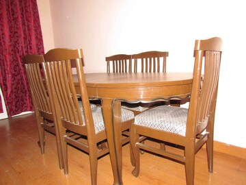 Staircase in 1 BHK Apartment at Ansal Sushant Estate, Sector 52 – for Rent