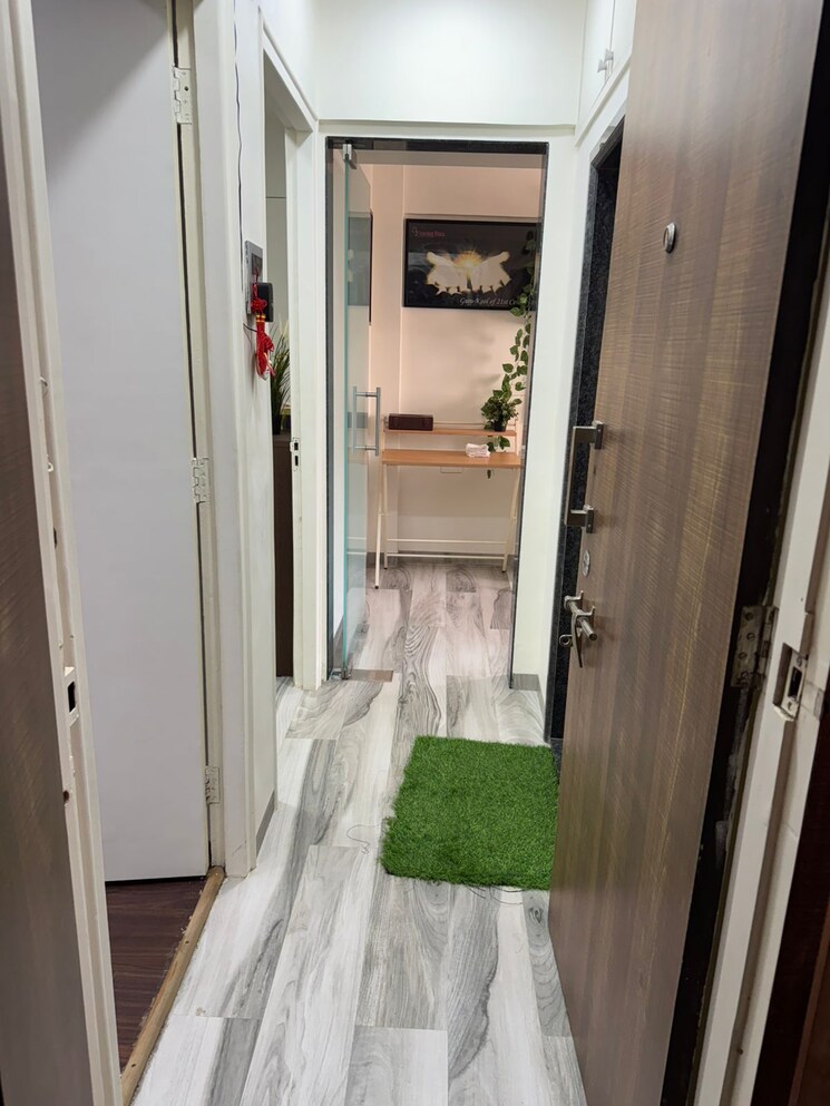 Balcony, nishant-building 1 Bedroom 450 Sq.Ft. Apartment In Andheri West Mumbai 8130213