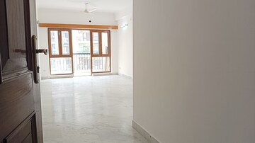 Room in 3 BHK Apartment at ATS Green Village, Sector 93a – for Sale