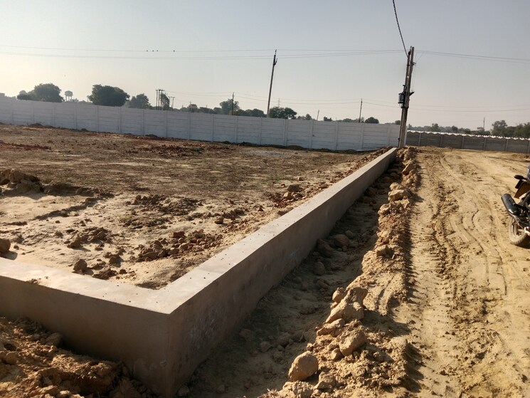 undefined, saimari  200 Sq.Yd. Plot In Saimari Agra 8130250
