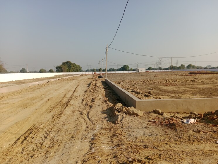 undefined, saimari  200 Sq.Yd. Plot In Saimari Agra 8130250