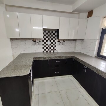 Kitchen in 1 BHK Apartment at Sector 57 – for Rent