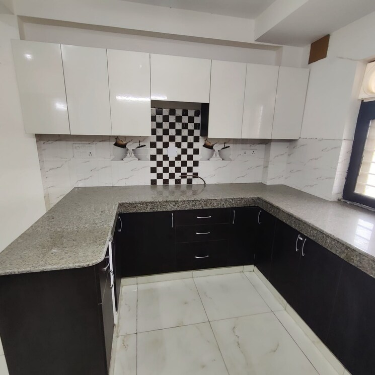 Kitchen, sector 57 1 Bedroom 900 Sq.Ft. Apartment In Sector 57 Gurgaon 8130285