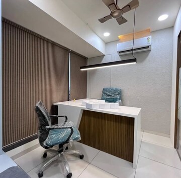 Commercial Office Space 550 Sq.Ft. For Rent in Sector 30 Navi Mumbai  8130303