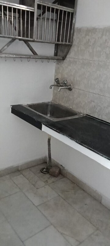 Furnished Amenities in 1 BHK Builder Floor at Sector 11 – for Rent