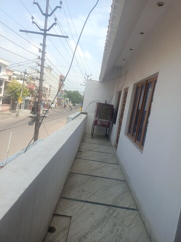 Balcony in 2 BHK Independent House at Sahar Plaza Indira Nagar, Indira Nagar – for Rent