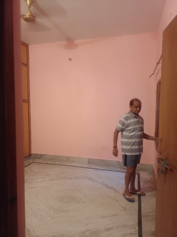 Room in 2 BHK Independent House at Sahar Plaza Indira Nagar, Indira Nagar – for Rent
