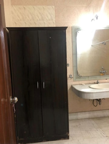 Furnished Amenities in 2 BHK Apartment at Sector 26 – for Rent