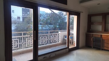 Room in 3 BHK Apartment at Jubilee Hills – for Sale