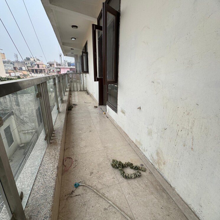 Balcony, palm-residency-chhatarpur 2 Bedroom 850 Sq.Ft. Builder Floor In Rajpur Khurd Extension Delhi 8130596