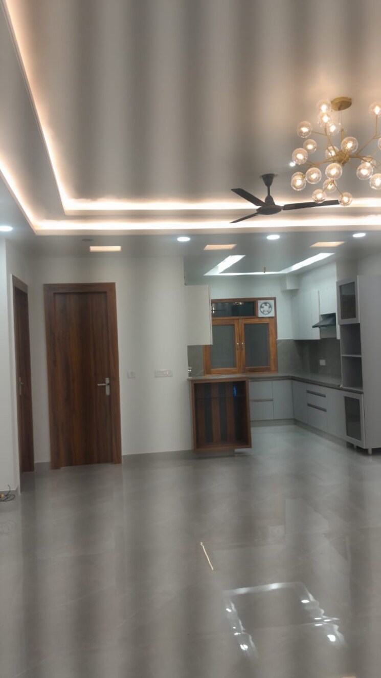 Living Room, vipul-world-floors 3 Bedroom 1550 Sq.Ft. Builder Floor In Sector 48 Gurgaon 8130582