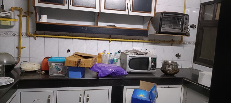 Kitchen, sector 33 4 Bedroom 162 Sq.Mt. Independent House In Sector 33 Noida 8130624