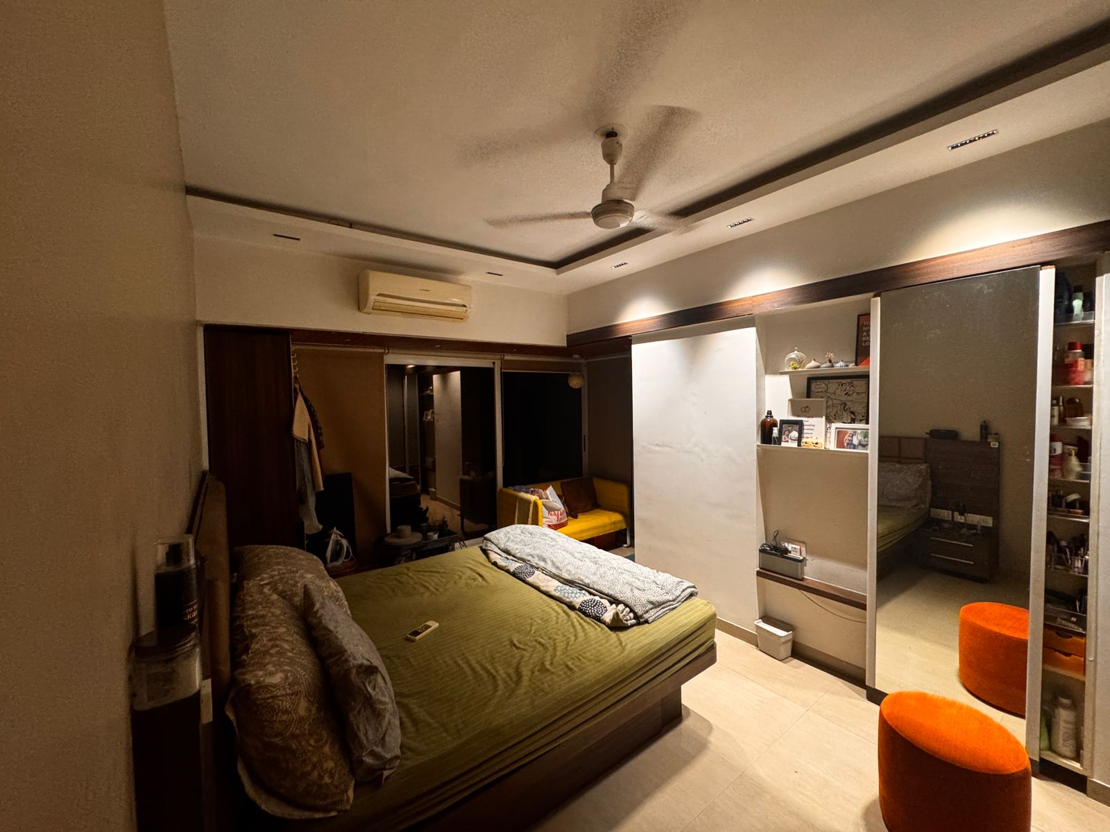 1 BHK Apartment For Sale in Bhavana Apartment 