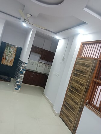 1 BHK Builder Floor For Rent in Dwarka Mor Delhi  8130629