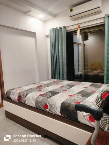 Bedroom in 3 BHK Apartment at Hiranandani Canary, Ghodbunder Road – for Rent
