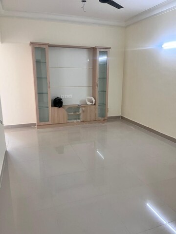 Room in 2 BHK Apartment at Jains Aashraya, Bannerghatta – for Rent